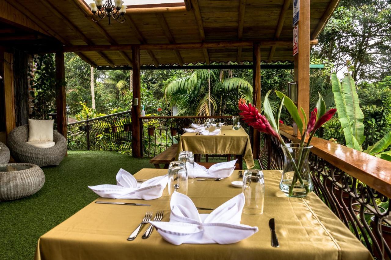 Casa De Vista Alta Hotel Mindo Bagian luar foto