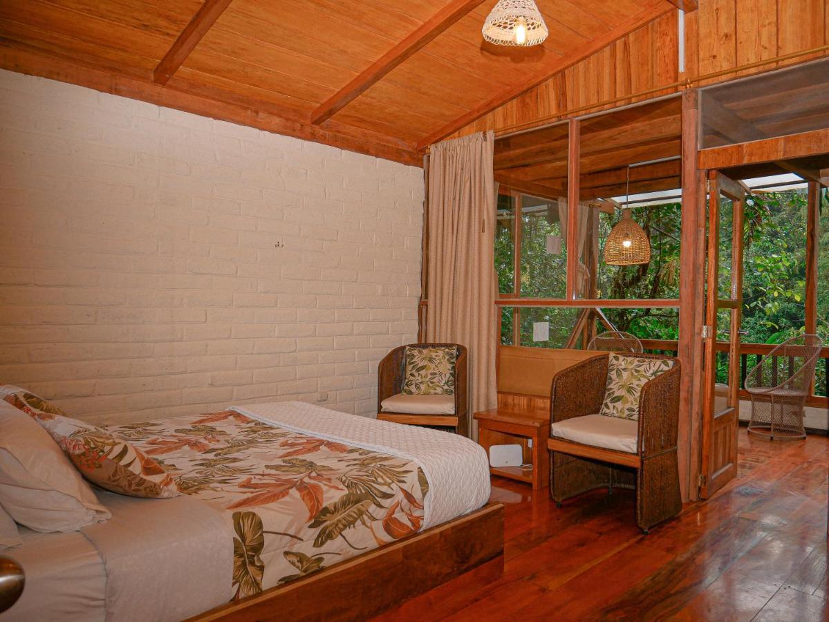 Casa De Vista Alta Hotel Mindo Bagian luar foto